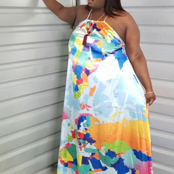 Atlas Dress - Picture 3 of 5